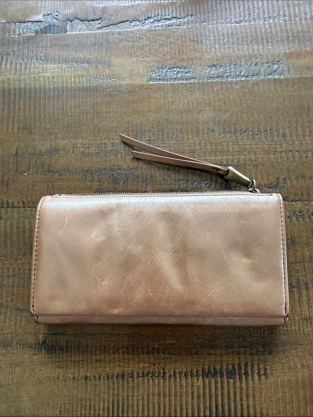 HOBO Women's Leather Zip Wallet - Rose Gold
